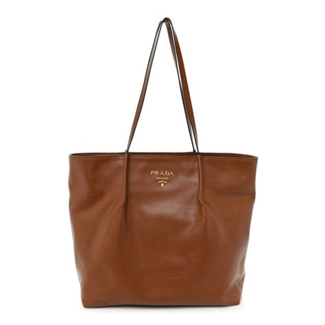 cannella ara prada|PRADA Soft Calf Shopping Tote Cannella.